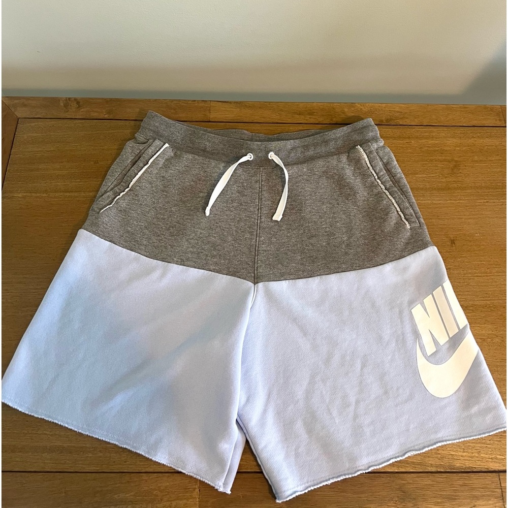 Nike Sweatshorts